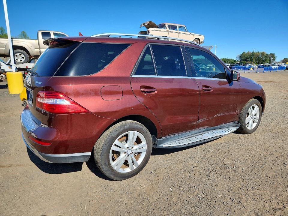 2015 Mercedes-benz Ml-class VIN 4JGDA5HB1FA547374 COPART salvage auction — SIDE, CT - CERTIFICATE OF TITLE, sold $8,200 on 2026-07-27 (photo 3)