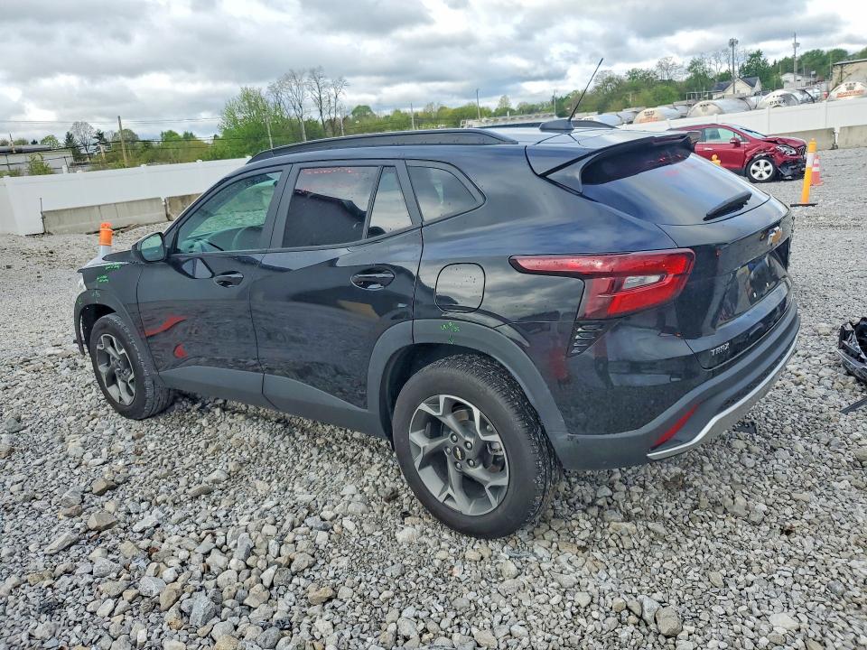 2025 Chevrolet Trax VIN KL77LHEP0SC191895 COPART salvage auction — FRONT END, OH, sold $4,850 on 2026-07-10 (photo 2)