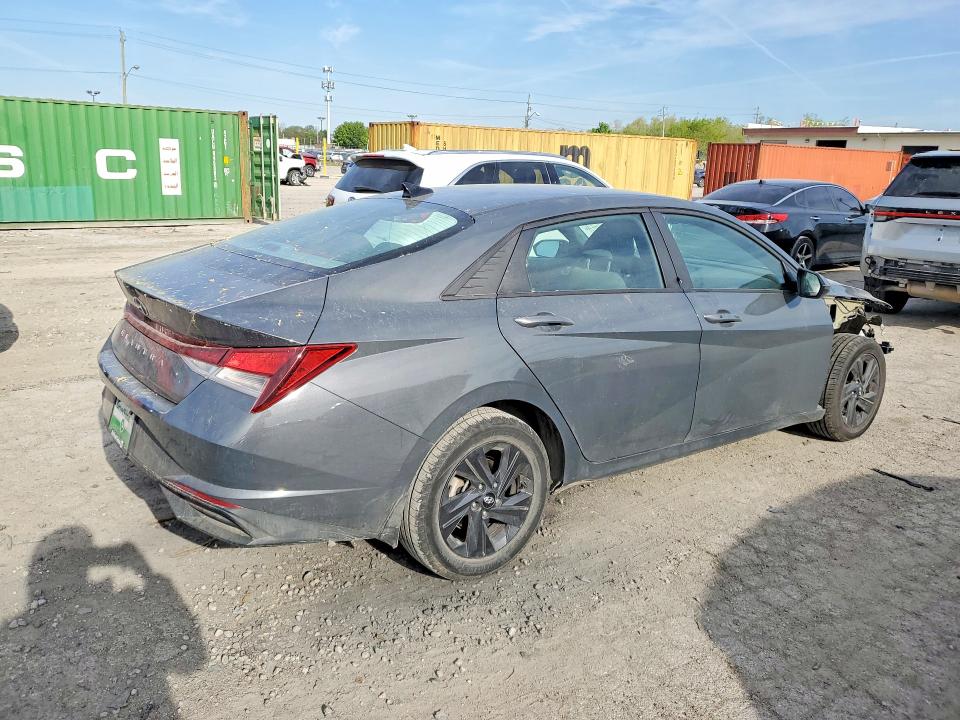 2023 Hyundai Elantra VIN KMHLM4AG0PU623525 COPART salvage auction — SIDE, In - Cert Of Title-Salvage Title, sold $4,100 on 2026-07-24 (photo 3)