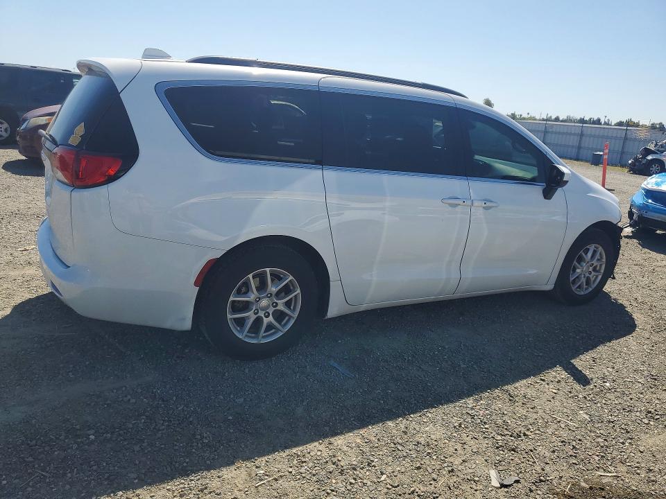 2020 Chrysler Voyager VIN 2C4RC1DG2LR260602 COPART salvage auction — FRONT END, Ca - Salvage Certificate, sold $2,100 on 2026-07-09 (photo 3)