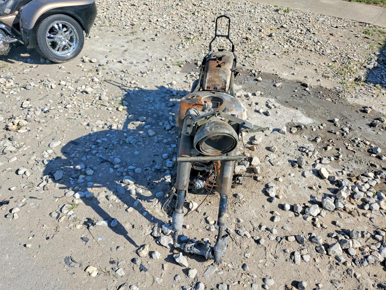2003 Yamaha XVS65 VIN JYAVM01E13A049528 COPART salvage auction — Burn, MO - SALVAGE CERTIFICATE OF TITLE, sold $20 on 2026-06-29 (photo 5)