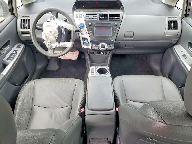 2013 Toyota Prius VIN JTDZN3EU7D3229141 COPART salvage auction — FRONT END, Tn - Salvage Certificate, sold $2,000 on 2026-07-27 (photo 8)