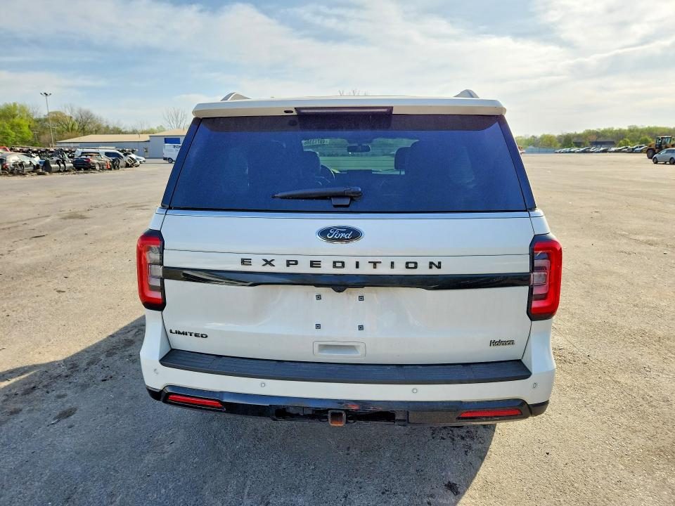 2023 Ford Expedition VIN 1FMJU2A84PEA41619 COPART salvage auction — SIDE, Nj - Cert Of Title-Salvage, sold $25,000 on 2026-07-21 (photo 6)