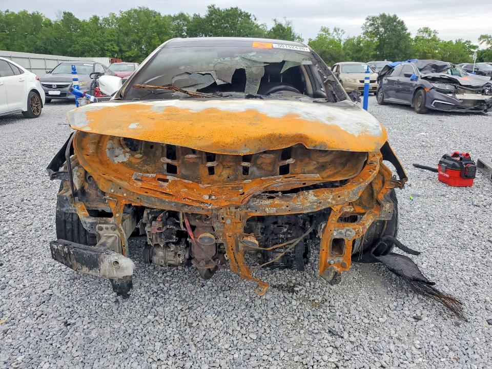 2016 Hyundai Azera VIN KMHFH4JG9GA518680 COPART salvage auction — BURN, TX - NONREPAIRABLE TITLE (P), sold $100 on 2026-07-20 (photo 5)