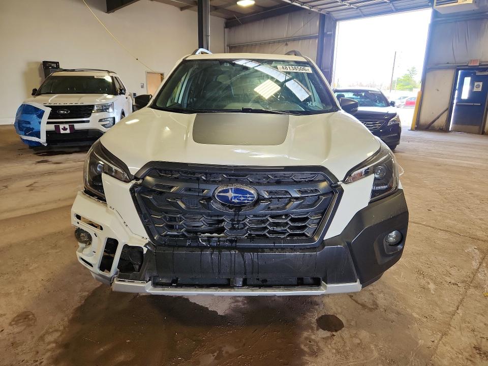 2022 Subaru Forester VIN JF2SKAMC8NH432424 COPART salvage auction — VANDALISM, Nj - Cert Of Title-Salvage, sold $15 on 2026-07-22 (photo 5)