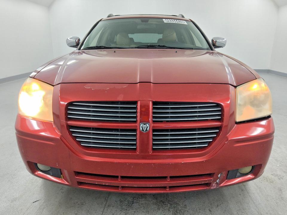 2007 Dodge Magnum VIN 2D4FV47T17H717390 COPART salvage auction — NORMAL WEAR, CA - CERTIFICATE OF TITLE, sold $50 on 2026-07-09 (photo 5)