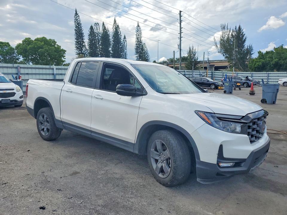 2024 Honda Ridgeline VIN 5FPYK3F69RB030937 COPART salvage auction — FRONT END, Fl - Cert Of Title Slvg Rebuildable, sold $10,600 on 2026-07-29 (photo 4)