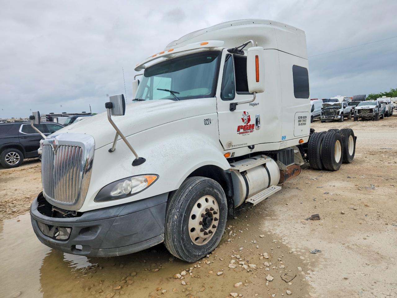 2012 International Prostar VIN 3HSDJSJR4CN378008 COPART salvage auction — Front End, TX - CERTIFICATE OF TITLE (P), sold $1,550 on 2026-09-10 (photo 2)