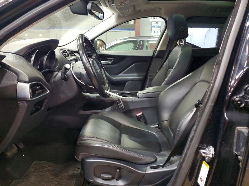 2017 Jaguar F-pace VIN SADCJ2BVXHA880147 COPART salvage auction — MINOR DENT/SCRATCHES, Ca - Certificate Of Title, sold $7,900 on 2026-07-24 (photo 7)