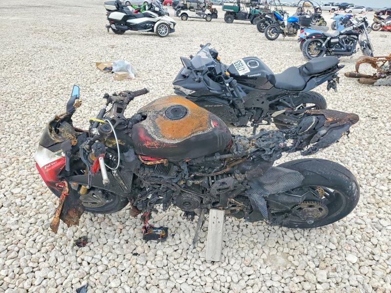 2023 Ducati Panigale VIN ZDMHAATW8PB009456 COPART salvage auction — BURN, Tx - Nonrepairable Title, sold $1,050 on 2026-07-09 (photo 3)