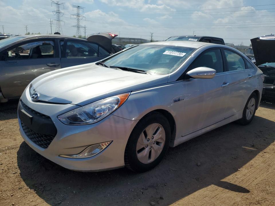 2013 Hyundai Sonata VIN KMHEC4A40DA097590 COPART salvage auction — NORMAL WEAR, IL - CERTIFICATE OF TITLE, sold $1,100 on 2026-07-02 (photo 1)