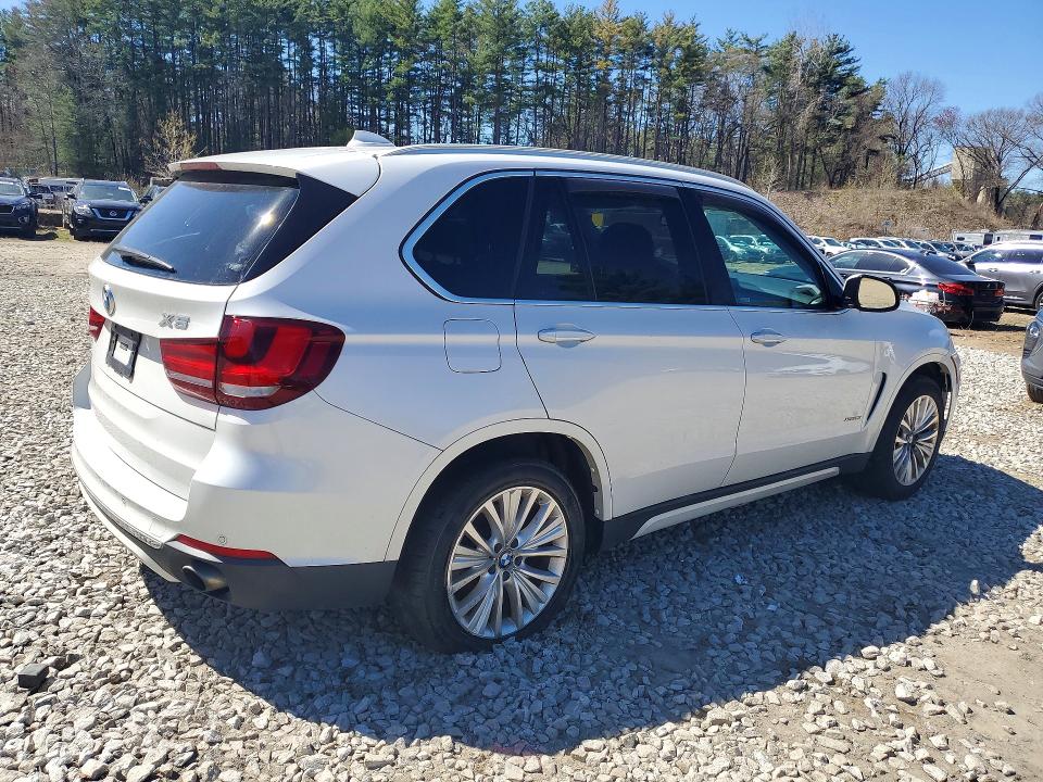 2016 BMW X5 VIN 5UXKR0C55G0P34812 COPART salvage auction — MINOR DENT/SCRATCHES, Ma - Certificate Of Title, sold $3,050 on 2026-07-15 (photo 3)