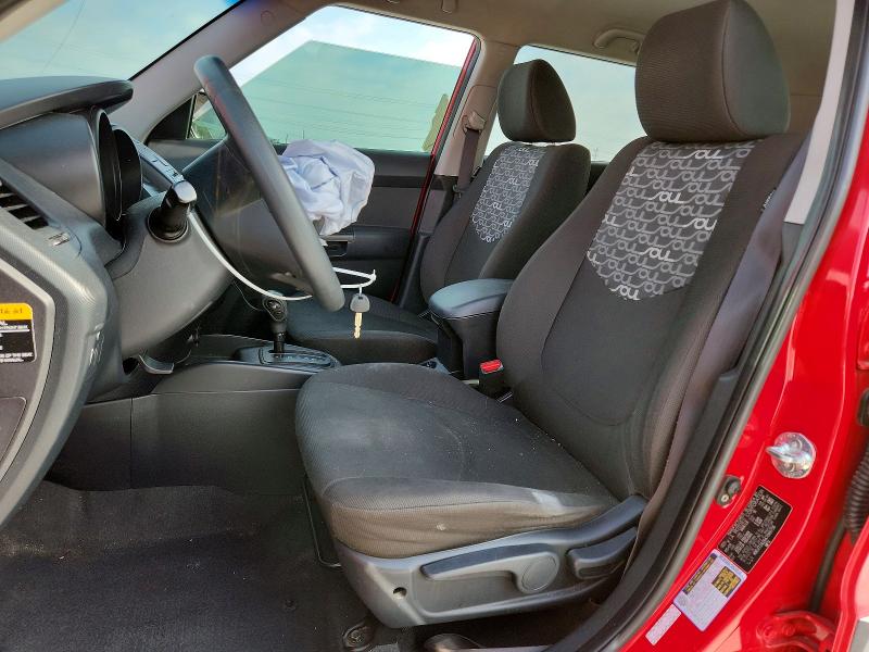 2010 Kia Soul VIN KNDJT2A26A7069758 COPART salvage auction — FRONT END, Tx - Salvage Vehicle Title, sold $275 on 2026-07-24 (photo 7)