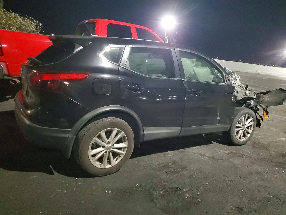 2017 Nissan Rogue VIN JN1BJ1CP9HW019419 COPART salvage auction — FRONT END, Nv - Salvage Title, sold $625 on 2026-07-09 (photo 3)