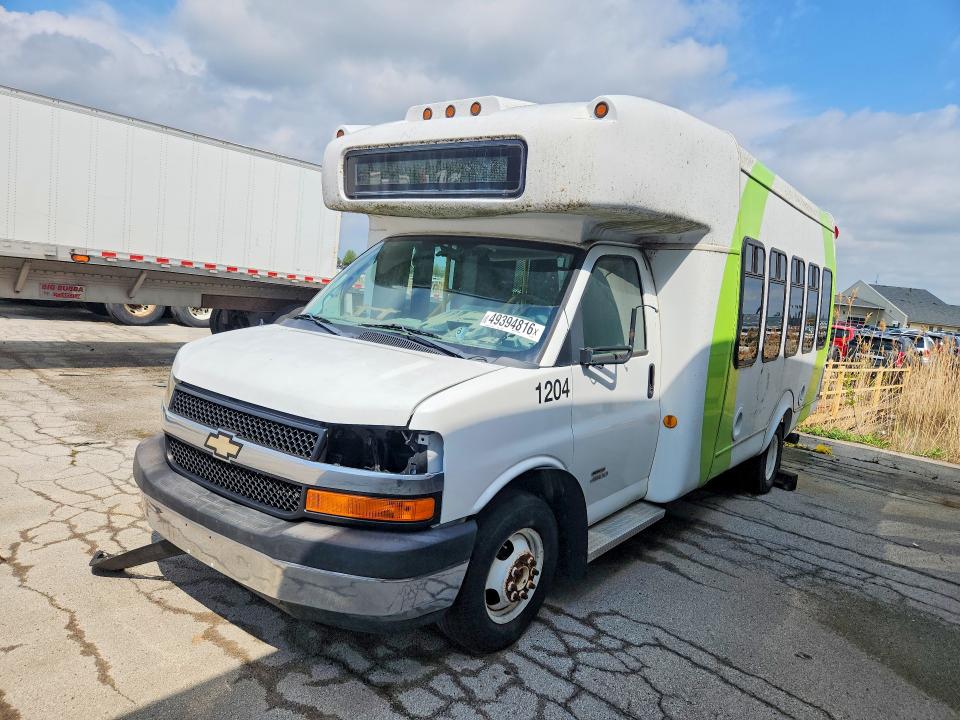 2013 Chevrolet Express 4500 VIN 1GB6G5BL7D1110641 COPART salvage auction — STRIPPED, Il - Certificate Of Title (P), sold $950 on 2026-07-08 (photo 1)