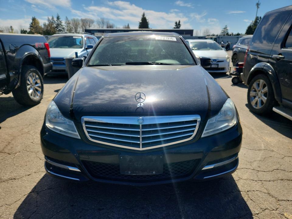 2013 Mercedes-benz VIN WDDGF8AB0DR257095 COPART salvage auction — REAR END, Or - Lien Papers Salvage, sold $1,700 on 2026-08-03 (photo 5)