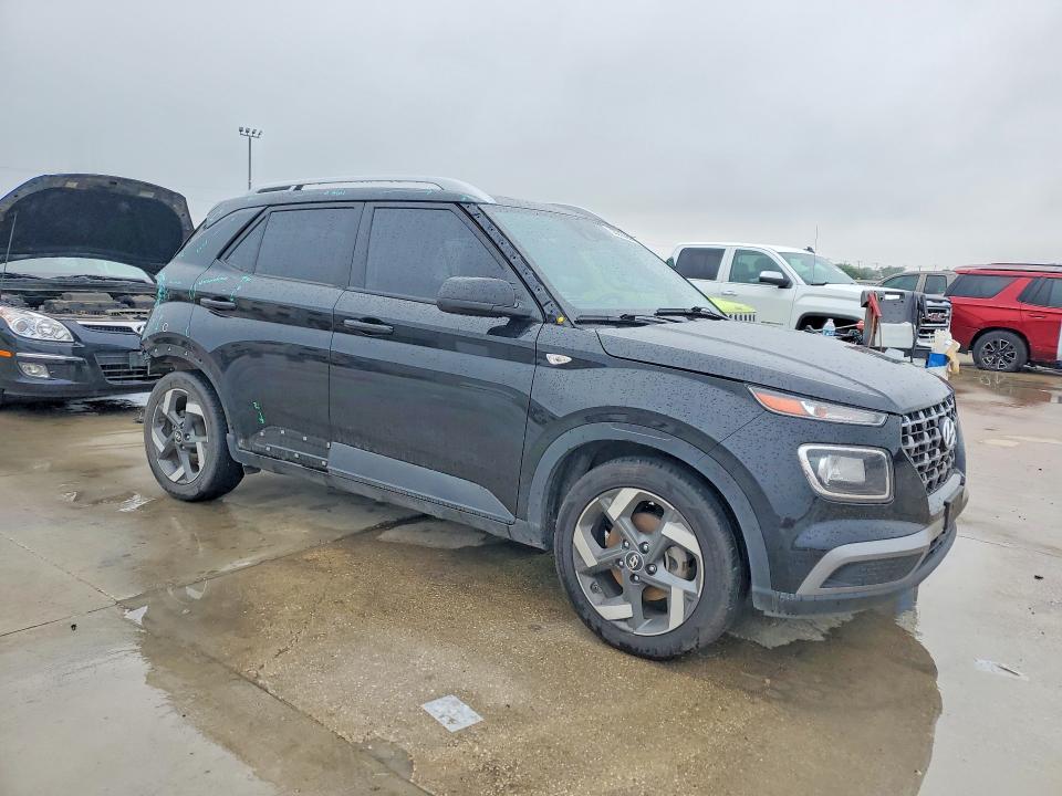 2022 Hyundai Venue VIN KMHRC8A35NU194025 COPART salvage auction — REAR END, Salvage Title, sold $3,050 on 2026-07-09 (photo 4)