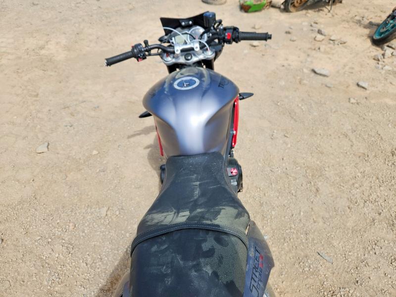 2016 Triumph motorcycle Street VIN SMTL03NE1GT728472 COPART salvage auction — REAR END, AL - CERT OF TITLE-SALVAGE TITLE, sold $1,550 on 2026-07-08 (photo 6)
