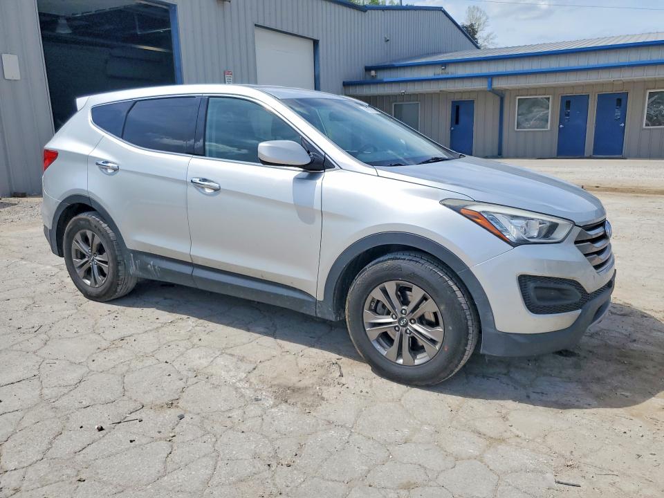 2015 Hyundai Santa fe VIN 5XYZTDLB4FG251187 COPART salvage auction — REAR END, Wv - Salvage Certificate, sold $1,950 on 2026-07-30 (photo 4)