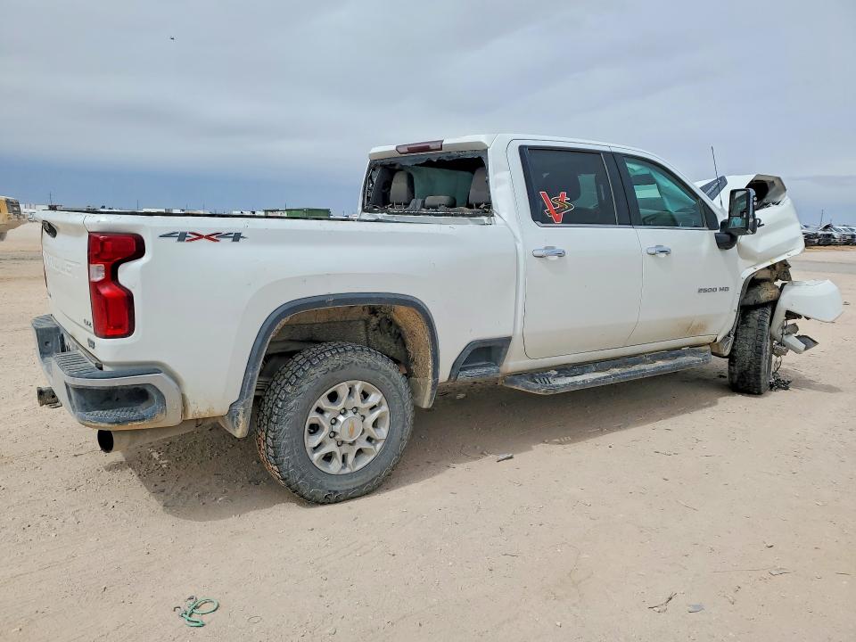 2020 Chevrolet Silverado VIN 1GC4YPEY9LF270105 COPART salvage auction — FRONT END, TX - SALVAGE VEHICLE TITLE, sold $10,200 on 2026-07-27 (photo 3)