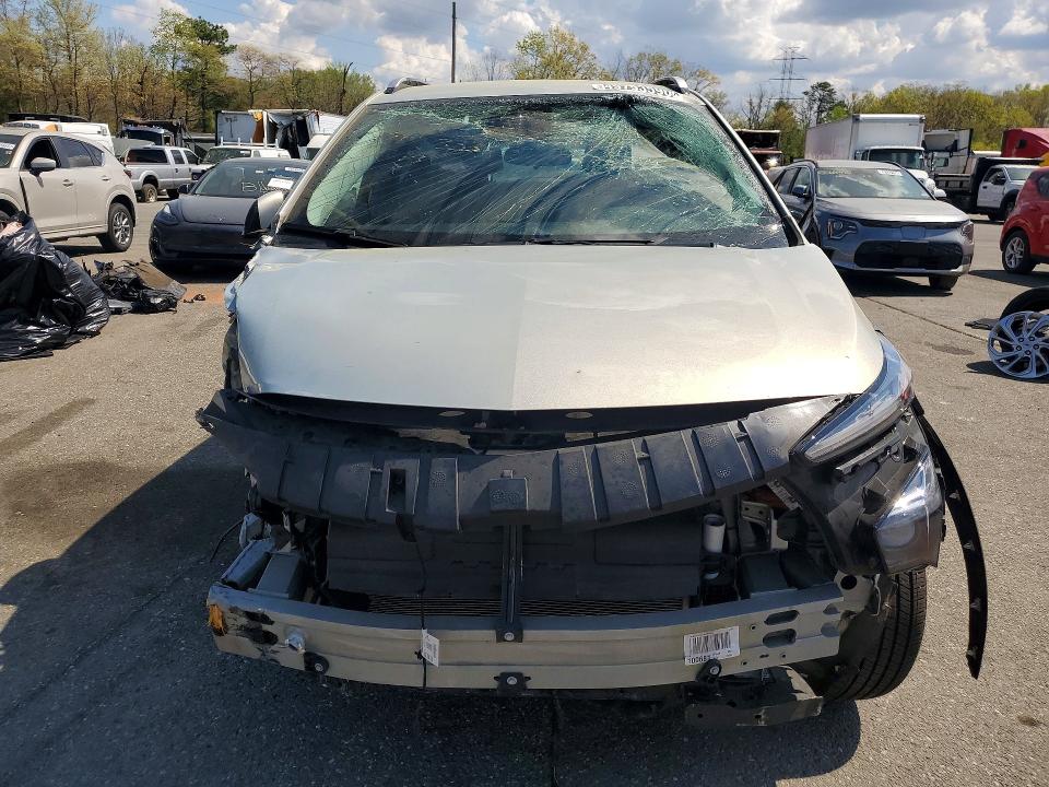 2023 Chevrolet Bolt euv VIN 1G1FY6S02P4165157 COPART salvage auction — FRONT END, FL - CERTIFICATE OF DESTRUCTION, sold $1,500 on 2026-07-06 (photo 5)
