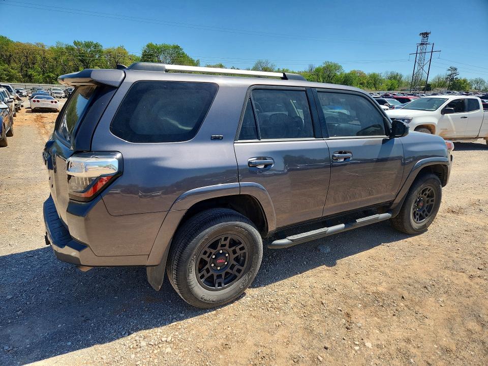 2021 Toyota 4runner VIN JTEMU5JR8M5909401 COPART salvage auction — REAR END, Ok - Cert Of Title-Salvage, sold $14,100 on 2026-07-07 (photo 3)