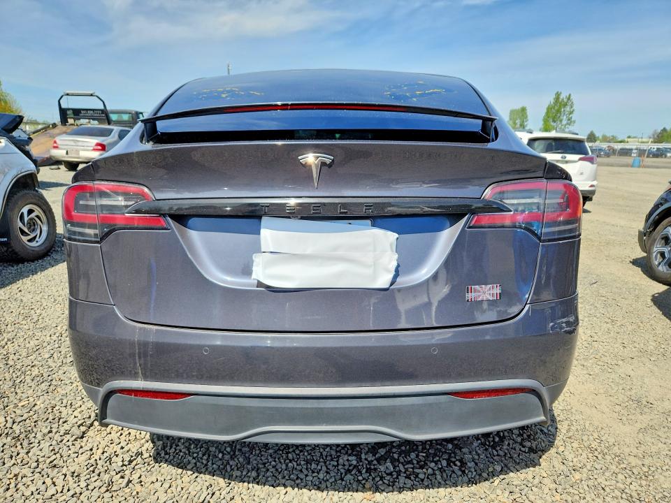 2022 Tesla Model x VIN 7SAXCBE61NF359125 COPART salvage auction — FRONT END, Or - Salvage Title Certificate, sold $8,100 on 2026-07-28 (photo 6)