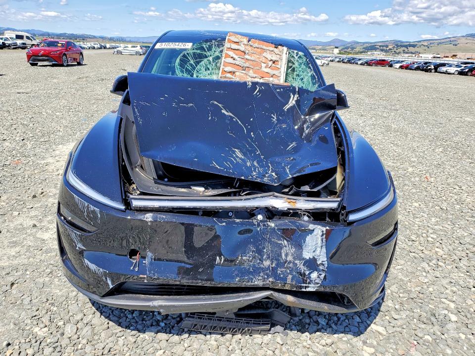 2026 Tesla Model y VIN 7SAYGDEE4TF587516 COPART salvage auction — FRONT END, CA, sold $19,600 on 2026-07-13 (photo 5)