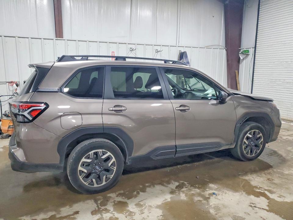 2025 Subaru Forester VIN JF2SLDDC3SH531632 COPART salvage auction — FRONT END, Pa - Certificate Of Salvage, sold $2,700 on 2026-07-15 (photo 3)