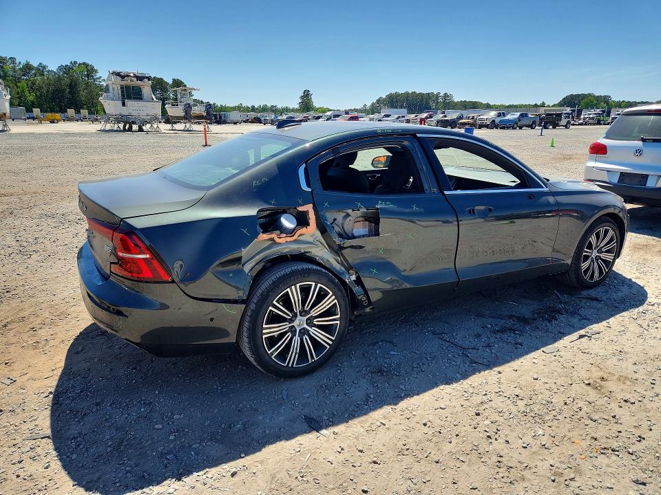 2022 Volvo S60 VIN 7JRL12FL4NG189663 COPART salvage auction — SIDE, Nc - Salvage Certificate Of Title, sold $7,300 on 2026-07-13 (photo 3)