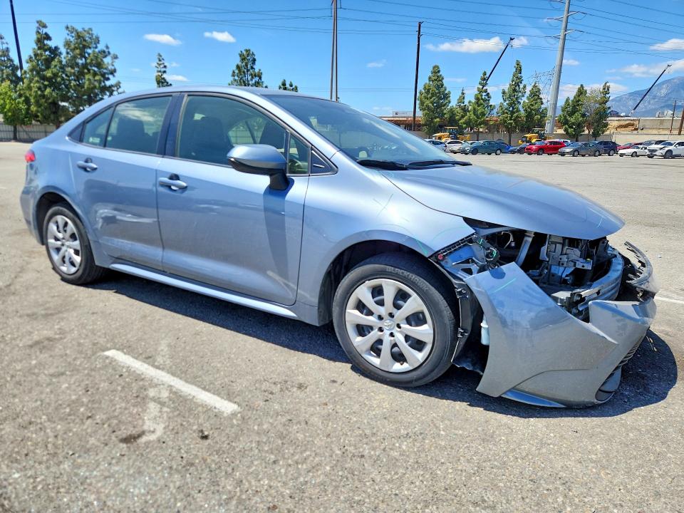 2023 Toyota Corolla VIN JTDBCMFE1PJ015556 COPART salvage auction — FRONT END, Ca - Salvage Certificate, sold $2,400 on 2026-07-21 (photo 4)