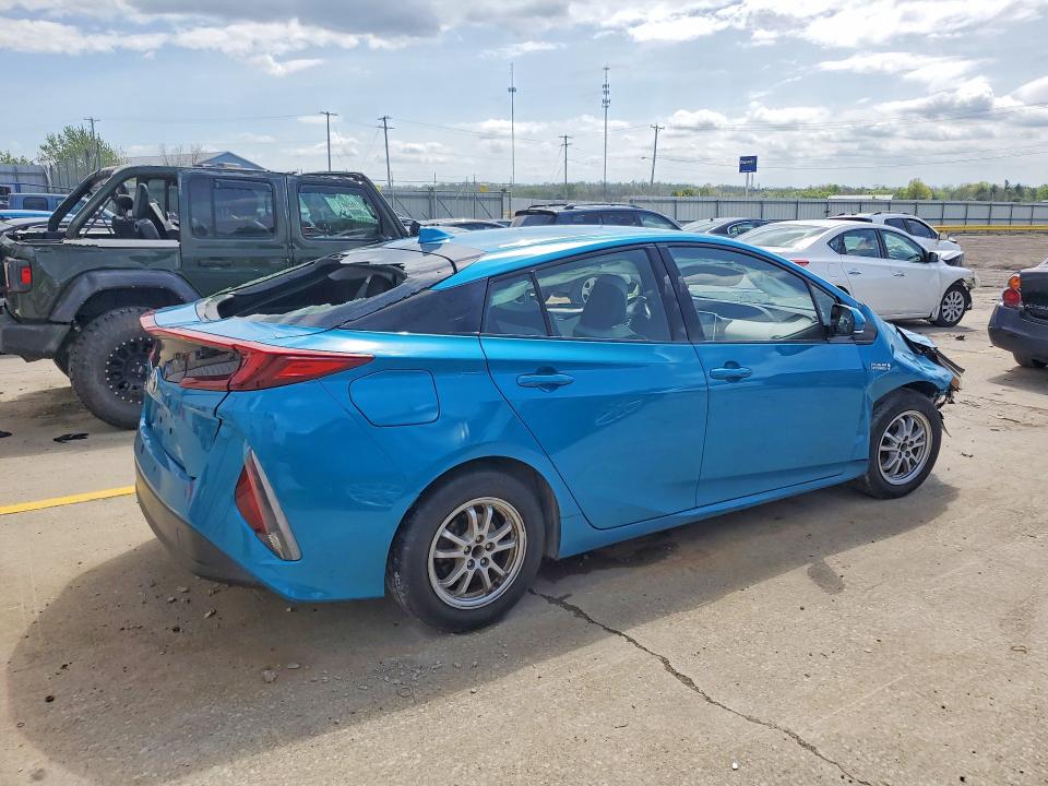 2017 Toyota Prius VIN JTDKARFP8H3004242 COPART salvage auction — ROLLOVER, Ky - Bill Of Sale/Part Only/No Titl, sold $2,200 on 2026-07-08 (photo 3)