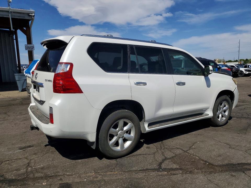 2011 Lexus Gx 460 VIN JTJBM7FX9B5032345 COPART salvage auction — FRONT END, Co - Dis/Dlr/Exp Only Clean Title, sold $10,000 on 2026-07-23 (photo 3)
