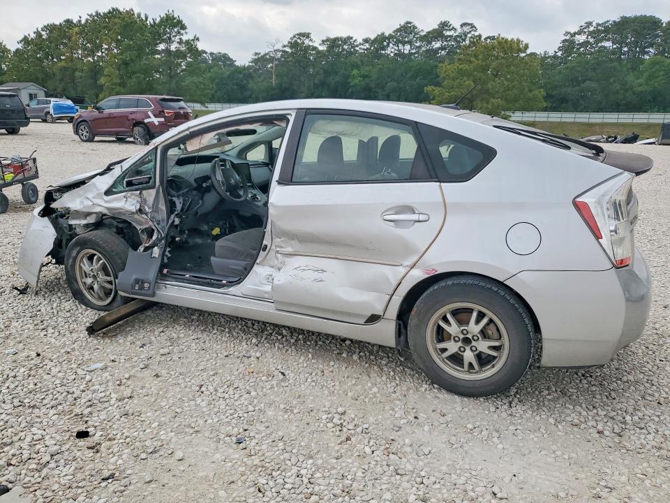 2010 Toyota Prius VIN JTDKN3DU2A1313541 COPART salvage auction — SIDE, Tx - Nonrepairable Title, sold $775 on 2026-07-14 (photo 2)
