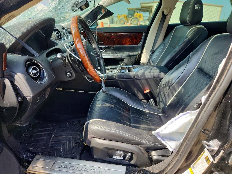 2017 Jaguar Xj series VIN SAJWA1C75H8W10478 COPART salvage auction — ALL OVER, Tx - Salvage Vehicle Title, sold $950 on 2026-07-08 (photo 7)