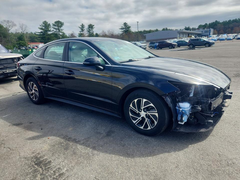2023 Hyundai Sonata VIN KMHL24JJ9PA083370 COPART salvage auction — FRONT END, Salvage Title, sold $675 on 2026-07-23 (photo 4)