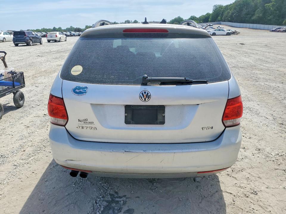 2014 Volkswagen Jetta VIN 3VWPL7AJ9EM608073 COPART salvage auction — MINOR DENT/SCRATCHES, Ga - Certificate Of Title, sold $1,750 on 2026-09-02 (photo 6)