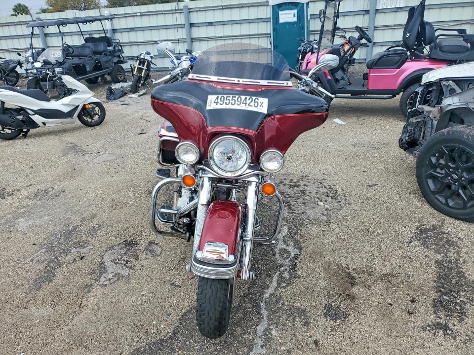 2001 Harley-davidson Flhtcui VIN 1HD1FCW151Y611728 COPART salvage auction — NORMAL WEAR, FL - CERTIFICATE OF TITLE, sold $1,000 on 2026-07-27 (photo 2)