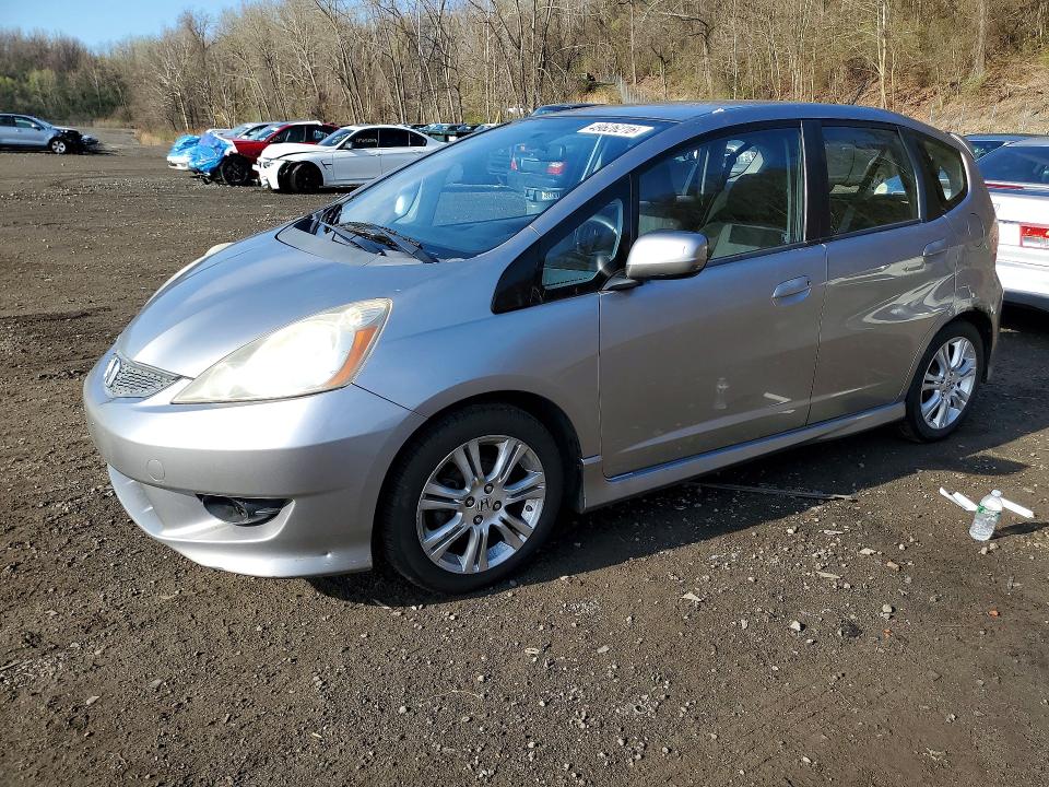 2009 Honda Fit VIN JHMGE87469S006246 COPART salvage auction — MINOR DENT/SCRATCHES, Ny - Mv-37 Statement Of Abnd Veh, sold $525 on 2026-07-30 (photo 1)