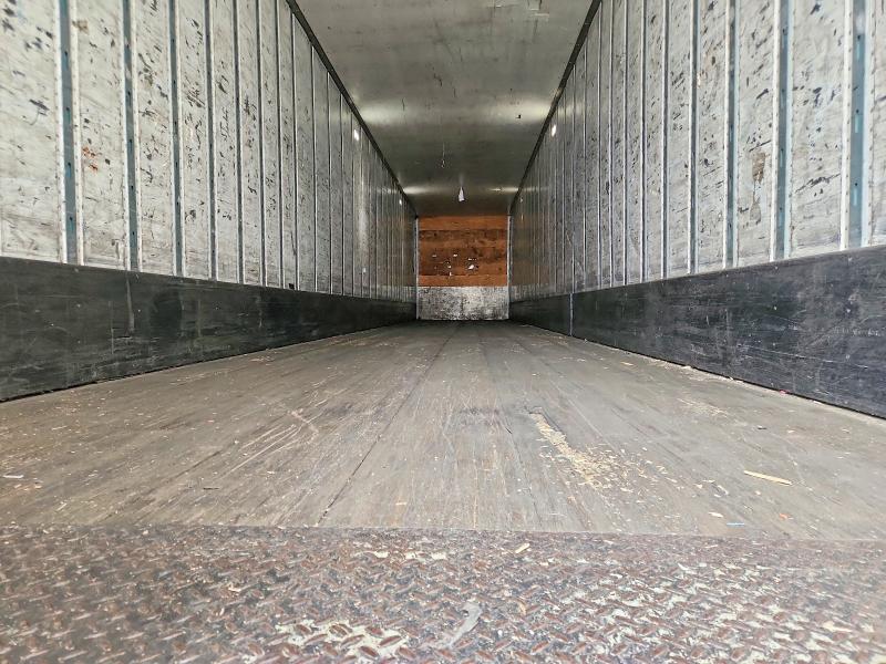 2014 Util Dry van trailer VIN 1UYVS2538EG766797 COPART salvage auction — SIDE, TN - DIS/DLR/EXP ONLY CLEAN TITLE (P), sold $7,500 on 2026-07-28 (photo 6)