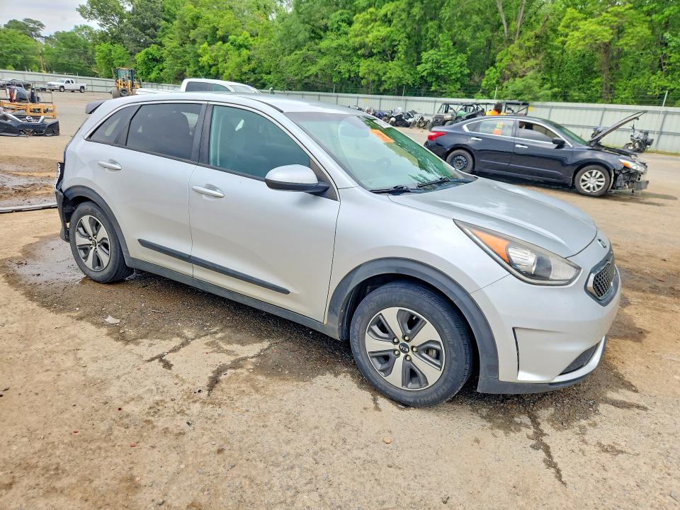 2017 Kia Niro VIN KNDCB3LC0H5046019 COPART salvage auction — REAR END, La - Cert Of Title-Salvage, sold $1,400 on 2026-07-16 (photo 4)