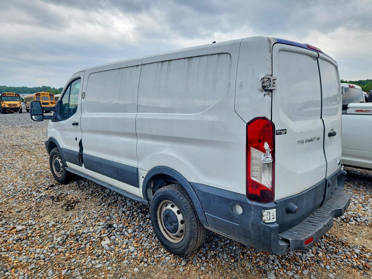 2017 Ford Transit VIN 1FTYR1YMXHKB05974 COPART salvage auction — Normal Wear, TN - CERTIFICATE OF TITLE, sold $2,500 on 2026-07-08 (photo 2)
