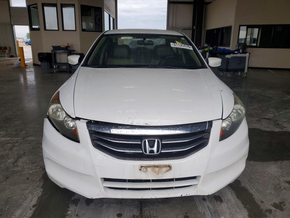 2012 Honda Accord VIN 1HGCP2F65CA121395 COPART salvage auction — SIDE, Tx - Salvage Vehicle Title, sold $750 on 2026-07-02 (photo 5)