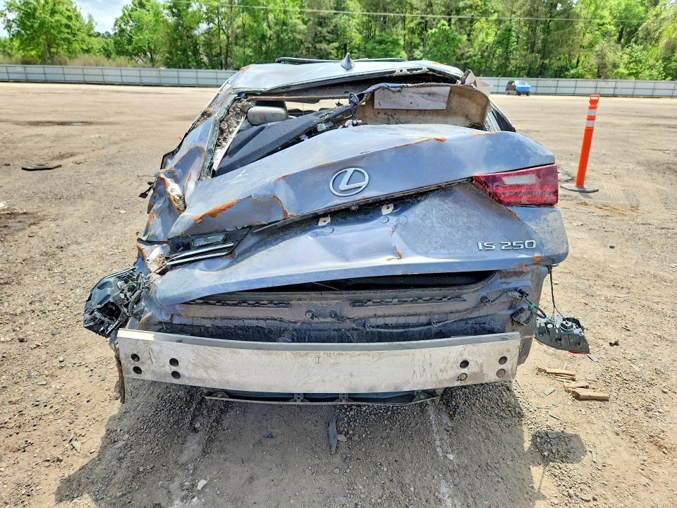 2015 Lexus Is VIN JTHBF1D26F5056415 COPART salvage auction — ROLLOVER, Id - Salvage Certificate Of Title, sold $300 on 2026-07-10 (photo 6)
