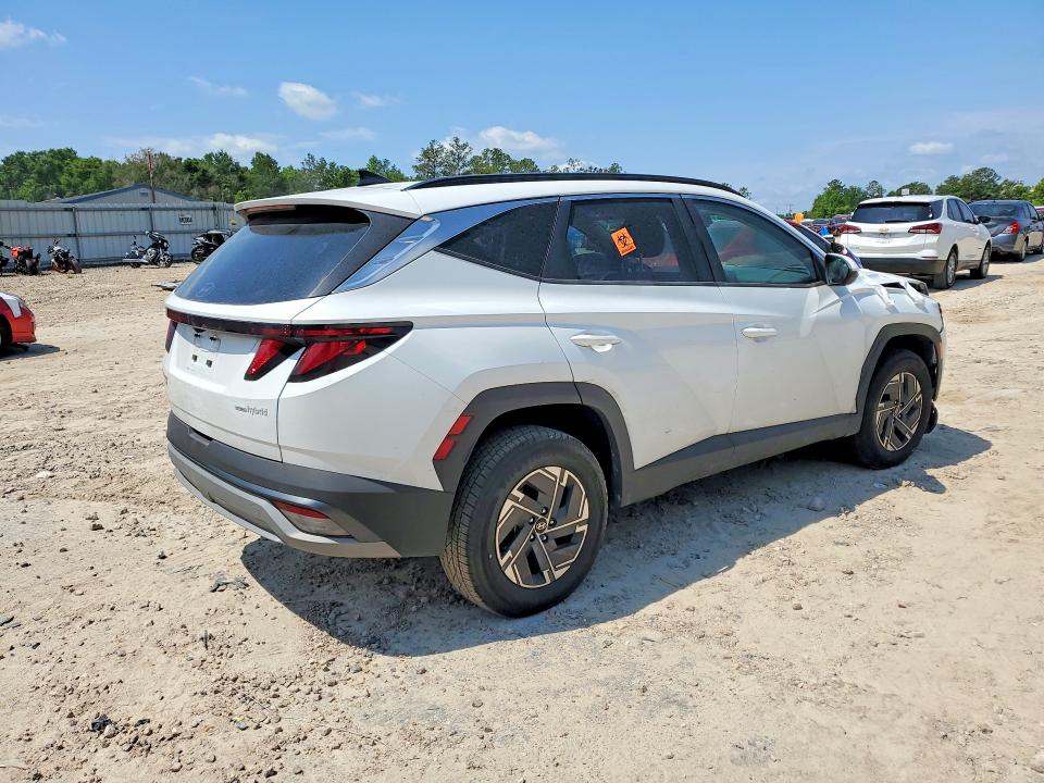 2025 Hyundai Tucson hybrid VIN KM8JBDD16SU309195 COPART salvage auction — FRONT END, FL - CERT OF TITLE SLVG REBUILDABLE, sold $8,800 on 2026-08-06 (photo 3)
