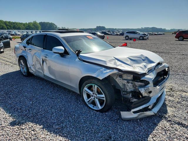 2018 Volvo S90 VIN LVY982MK6JP034064 COPART salvage auction — FRONT END, Nc - Salvage Certificate Of Title, sold $1,750 on 2026-07-14 (photo 4)