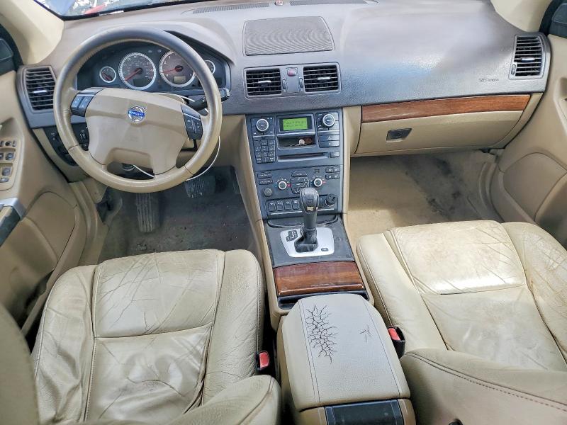 2012 Volvo VIN YV4952CZXC1609977 COPART salvage auction — FRONT END, Salvage Title, sold $350 on 2026-08-04 (photo 8)