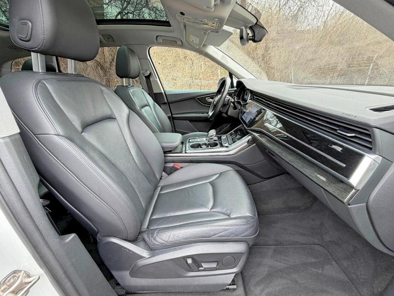 2021 Audi Q7 VIN WA1LXAF71MD017482 COPART salvage auction — NORMAL WEAR, Az - Certificate Of Title (P), sold $16,700 on 2026-07-29 (photo 5)
