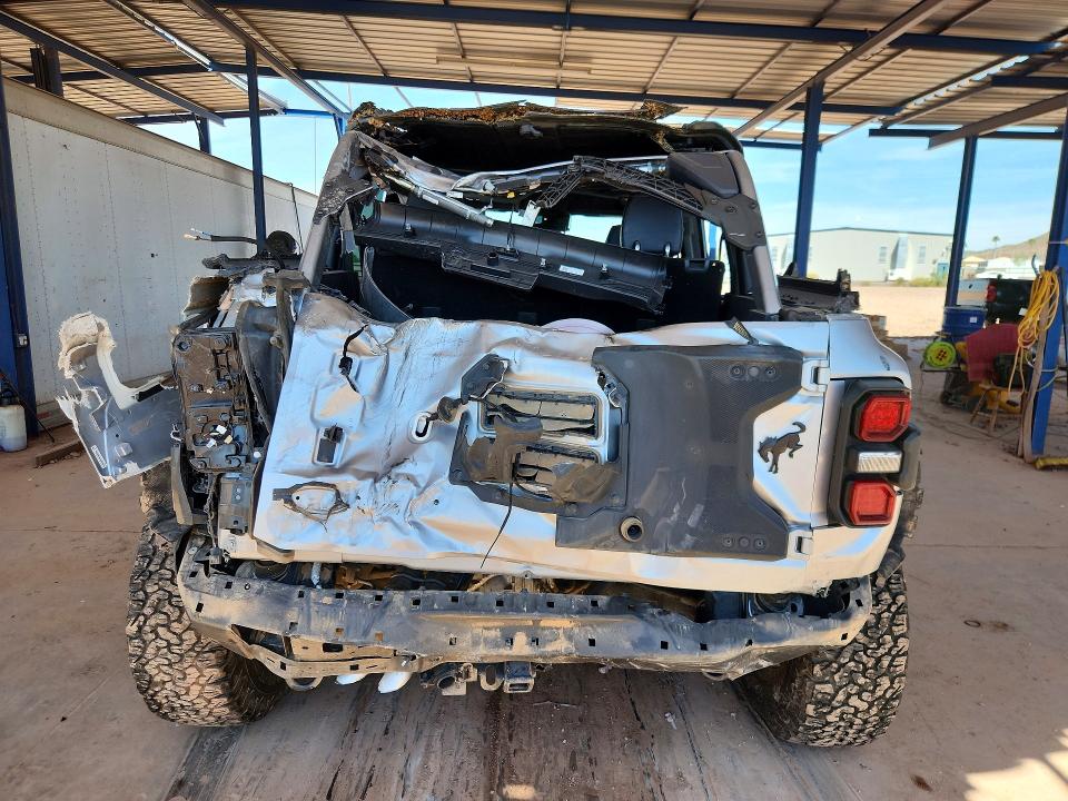 2024 Ford Bronco VIN 1FMEE0RR3RLA62959 COPART salvage auction — Rollover, AZ - CERT OF TITLE - SALVAGE, sold $17,000 on 2026-04-21 (photo 6)