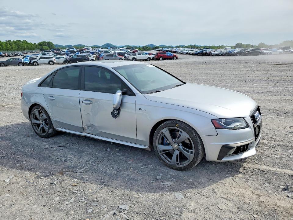 2011 Audi Rs4 VIN WAUBGAFL5BA160882 COPART salvage auction — FRONT END, Tn - Salvage Certificate, sold $3,150 on 2026-07-02 (photo 4)